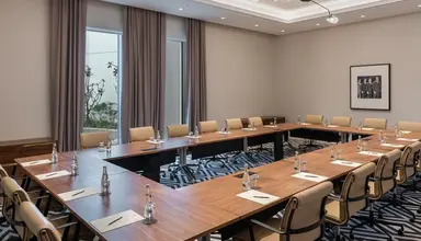 The WB Abu Dhabi, Curio Collection by Hilton