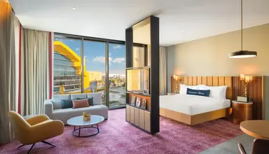 The WB Abu Dhabi, Curio Collection by Hilton