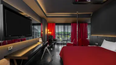 The X Belek