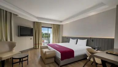 The X Belek