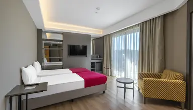 The X Belek