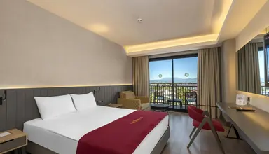 The X Belek