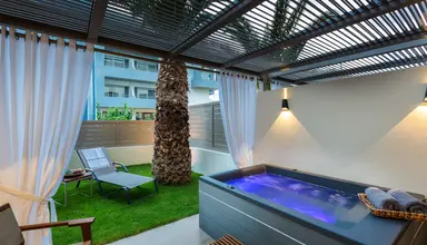 Theartemis Palace