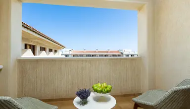 Theartemis Palace