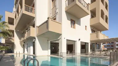 Theartemis Palace