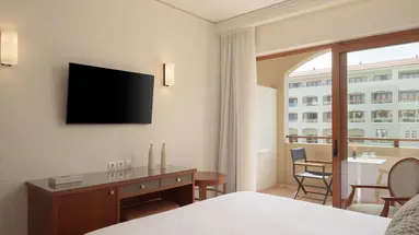 Theartemis Palace