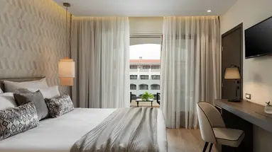 Theartemis Palace