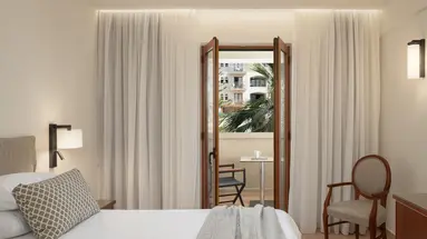 Theartemis Palace