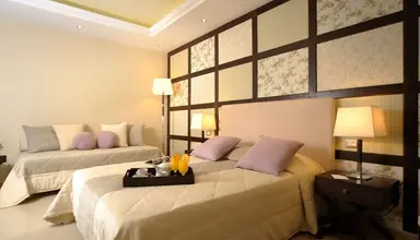 Theartemis Palace