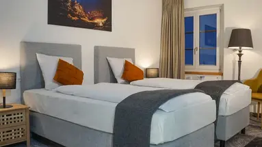 Thermalhotels & Walliser Alpentherme