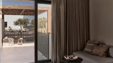 Theros All Suite