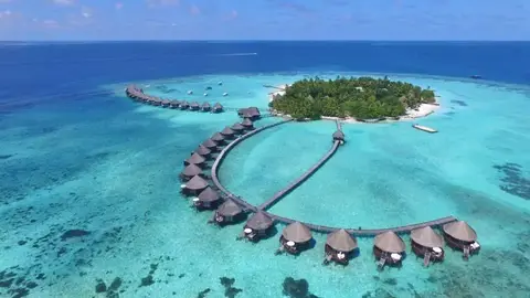 Hotel Thulhagiri Island Resort