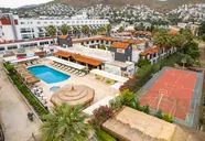 Tiana Beach