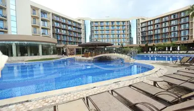 Tiara Beach