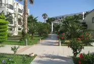 Tigaki Beach