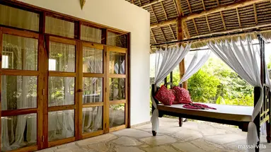 Tikitam Palms Boutique