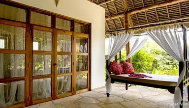 Tikitam Palms Boutique