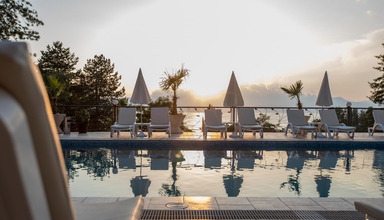 Tino Sveti Stefan
