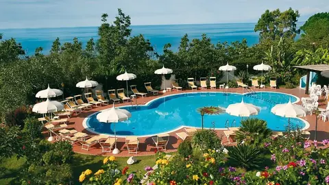Apartamenty Tirreno