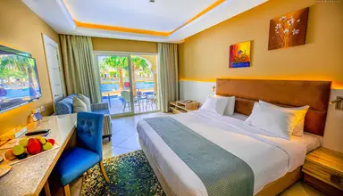 Titanic Beach SPA & Aqua Park