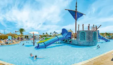Titanic Beach SPA & Aqua Park