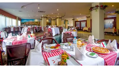 Titanic Beach SPA & Aqua Park