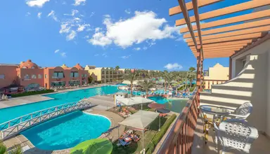 Titanic Beach SPA & Aqua Park