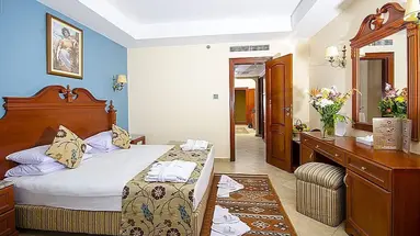 Titanic Palace Resort