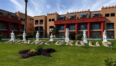Titanic Palace Resort