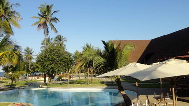 Tiwi Beach