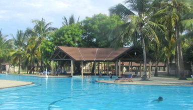 Tiwi Beach