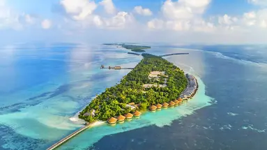 TME Retreats Dhigurah