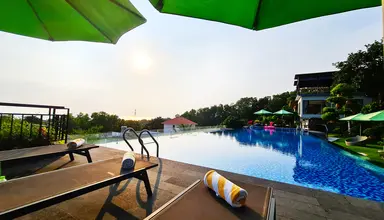 Tom Hill Resort & Spa
