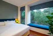 Tom Hill Resort & Spa