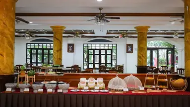 Tony Resort