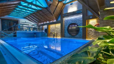 Hotel Toporów Style
