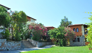 Toroneos