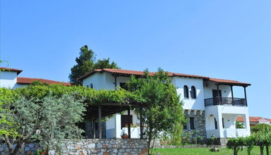 Toroneos
