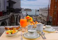 Torre dell’Orologio Suites