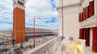 Torre dell’Orologio Suites