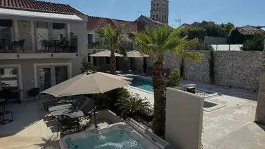 Torretta Palace (Turanj)