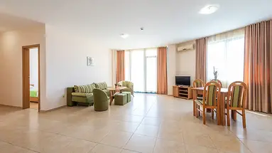 Trakia Plaza Hotel & Apartments