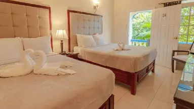 Travellers Beach Resort