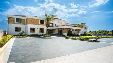 Treetop by Eight Continents Zanbreeze