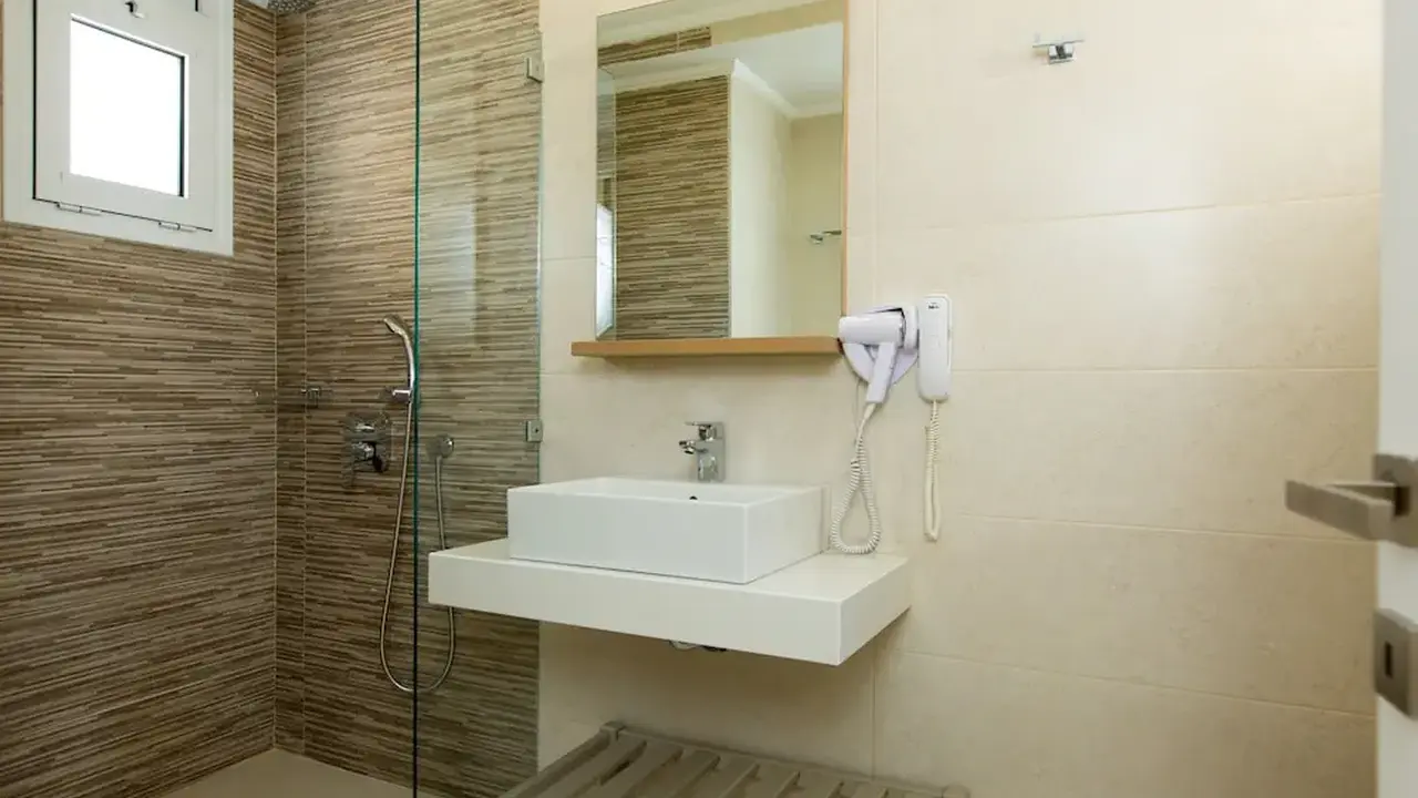 Trefon Apartments & Suites