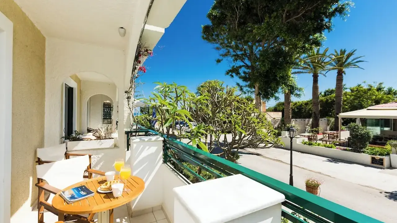 Trefon Apartments & Suites