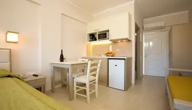 Trefon Apartments & Suites