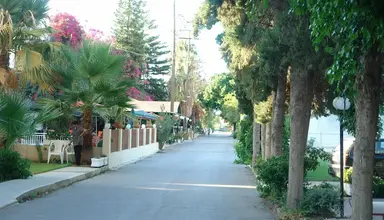 Trefon Apartments & Suites