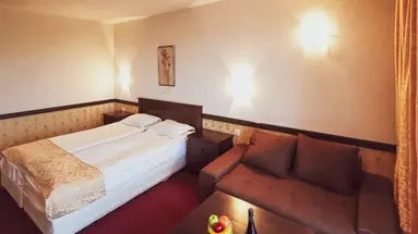 Trinity Residence & Spa