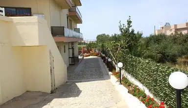 Triton Garden